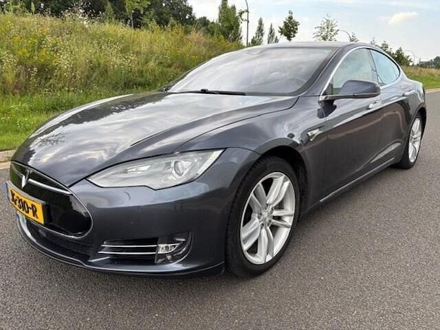 Grijs Gebruikt 2016 Tesla Model S Sedan | € 14.950 (Super prijs) - Afbeelding 1/4