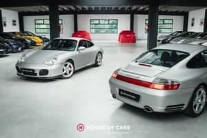 Zilverarctic silver metallic ( 92t ) Gebruikt 2003 Porsche 911 Carrera 4S Coupé | € 69.900 - Afbeelding 1/4