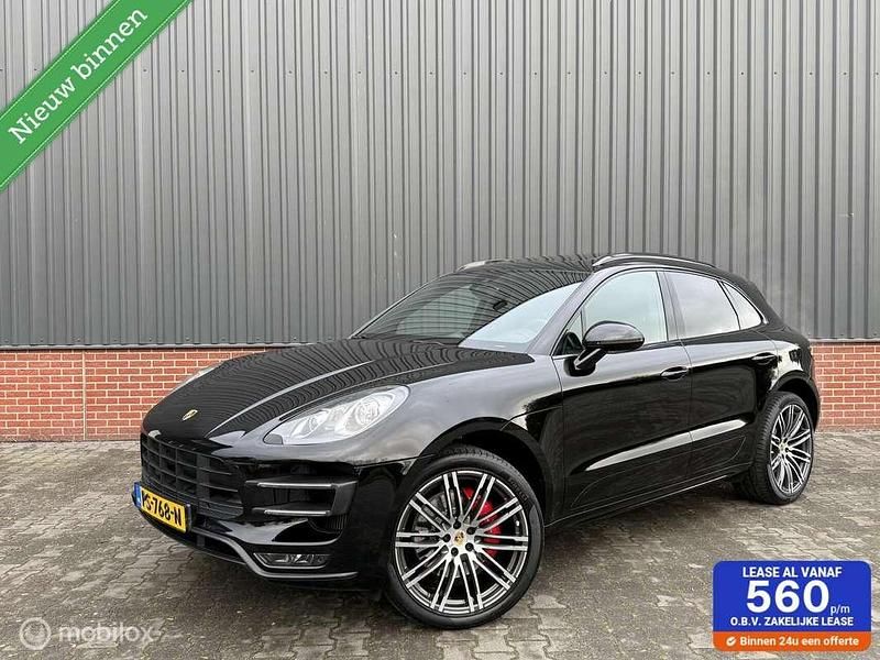 Zwart Gebruikt 2015 Porsche Macan Turbo Sport SUV | € 34.500 (Goede deal) - Afbeelding 1/4