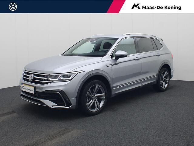 Grijs Occasion 2023 VW Tiguan Allspace Business SUV | € 42.880 (Eerlijke prijs) - Afbeelding 1/4