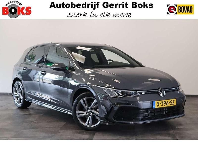Grijs Gebruikt 2024 VW Golf VIII R-line Hatchback | € 34.750 (Eerlijke prijs) - Afbeelding 1/3