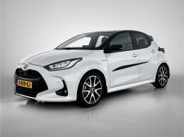 Wit parelmoer Gebruikt 2021 Toyota Yaris Executive Hatchback | € 22.995 (Goede deal) - Afbeelding 1/3