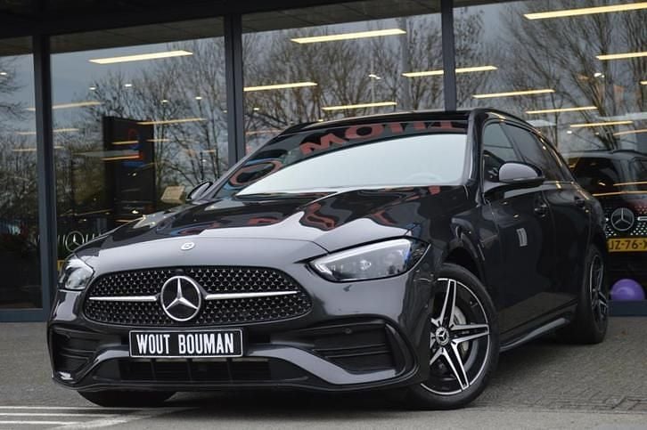 Gebruikt 2022 Mercedes 300 AMG Stationwagen | € 38.900 (Eerlijke prijs) - Afbeelding 1/4