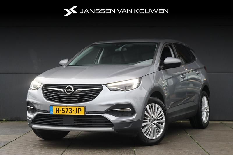 Grijs Occasion 2019 Opel Grandland X Ultimate SUV | € 18.895 (Eerlijke prijs) - Afbeelding 1/4