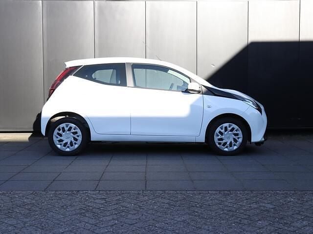 Occasion Toyota Aygo X-play 72 PK (52 kW) 2021 Wit Hatchback
