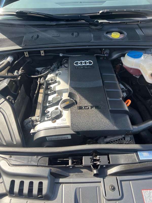 Zwart Gebruikt 2008 Audi A4 Cabriolet Cabriolet | € 5.450 (Eerlijke prijs) - Afbeelding 1/4