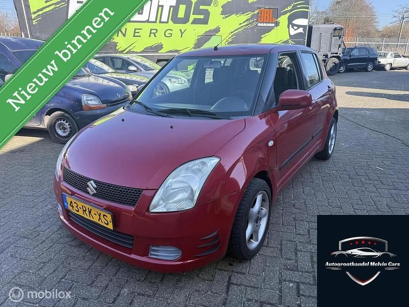 Occasion Suzuki Swift 92 PK (67 kW) 2005 Rood Hatchback