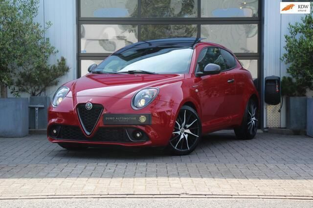 Rood Gebruikt 2018 Alfa Romeo MiTo Veloce Hatchback | € 17.945 (Iets duurder) - Afbeelding 1/4