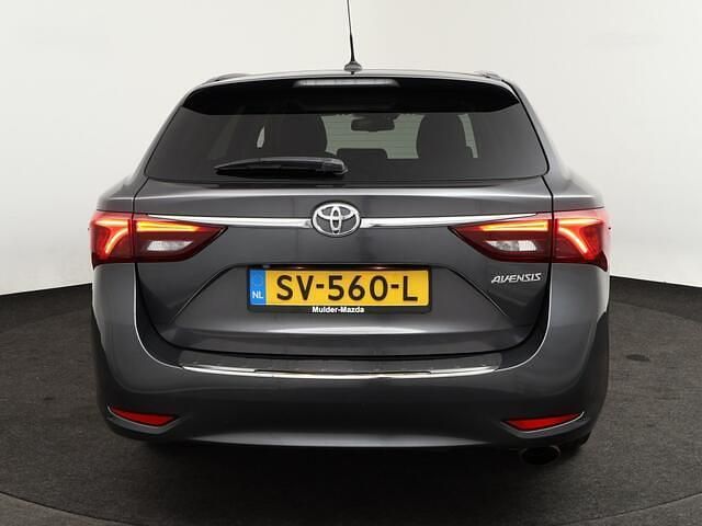 Occasion Toyota Avensis Executive 147 PK (108 kW) 2017 Grijs Stationwagen