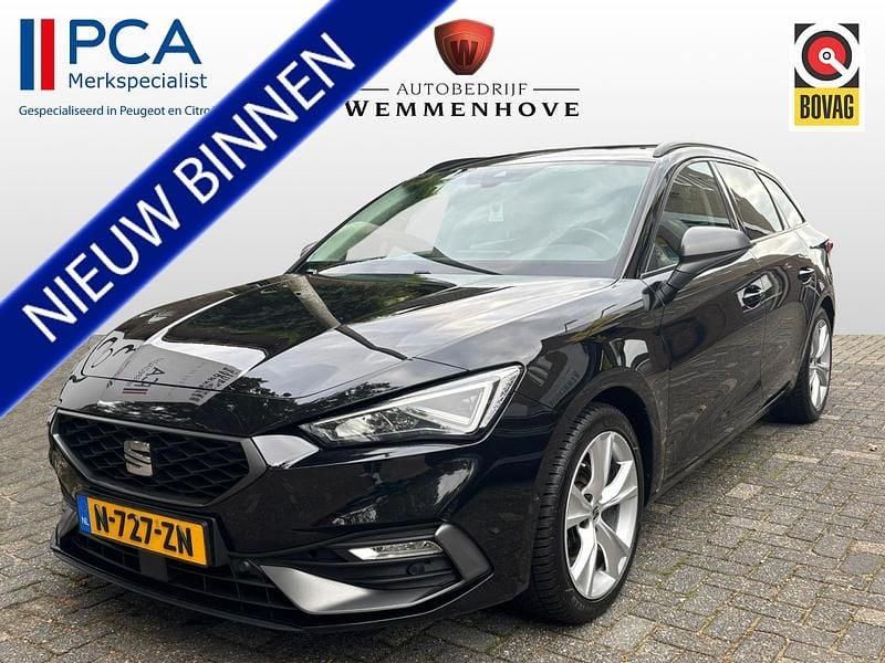 Zwart Gebruikt 2021 Seat Leon Business Stationwagen | € 18.345 (Eerlijke prijs) - Afbeelding 1/4