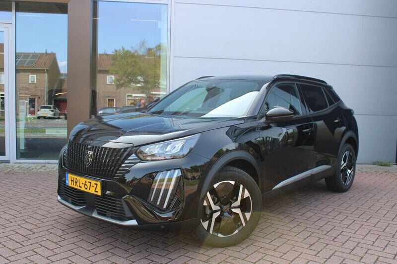 Zwart Gebruikt 2024 Peugeot 2008 Allure SUV | € 24.800 (Eerlijke prijs) - Afbeelding 1/4