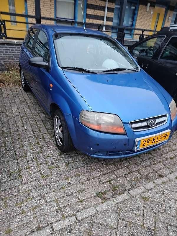 Blauw Gebruikt 2004 Chevrolet Kalos Hatchback | € 399 (Super prijs) - Afbeelding 1/2