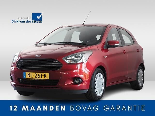 Rood Gebruikt 2017 Ford Ka Plus Trend Hatchback | € 8.950 (Eerlijke prijs) - Afbeelding 1/4