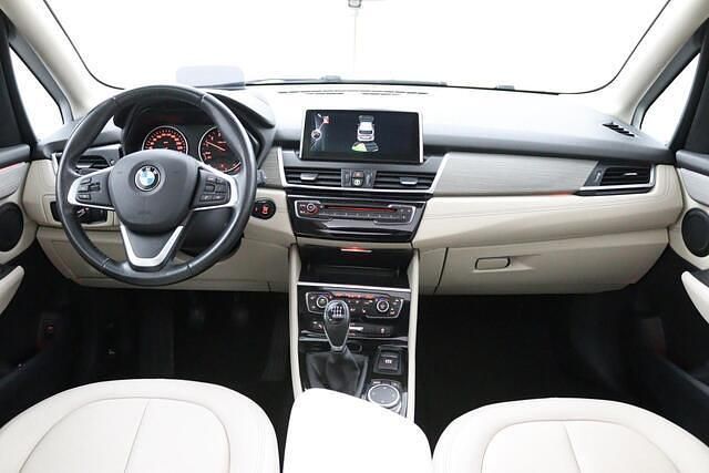 Occasion BMW 218 Executive 136 PK (100 kW) 2014 Grijs Stationwagen