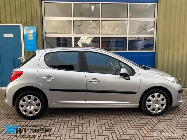 Occasion Peugeot 207 73 PK (53 kW) 2009 Grijs Hatchback