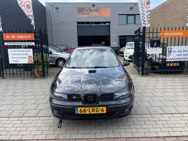 Occasion Seat Leon Sport 125 PK (91 kW) 2001 Zwart Hatchback