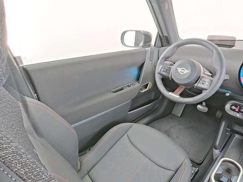 Nieuw Mini Cooper 135 kW (184 PK) 2025 Grijs Hatchback