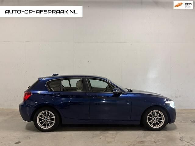 Blauw Gebruikt 2013 BMW 116 Executive Hatchback | € 5.988 (Eerlijke prijs) - Afbeelding 1/4