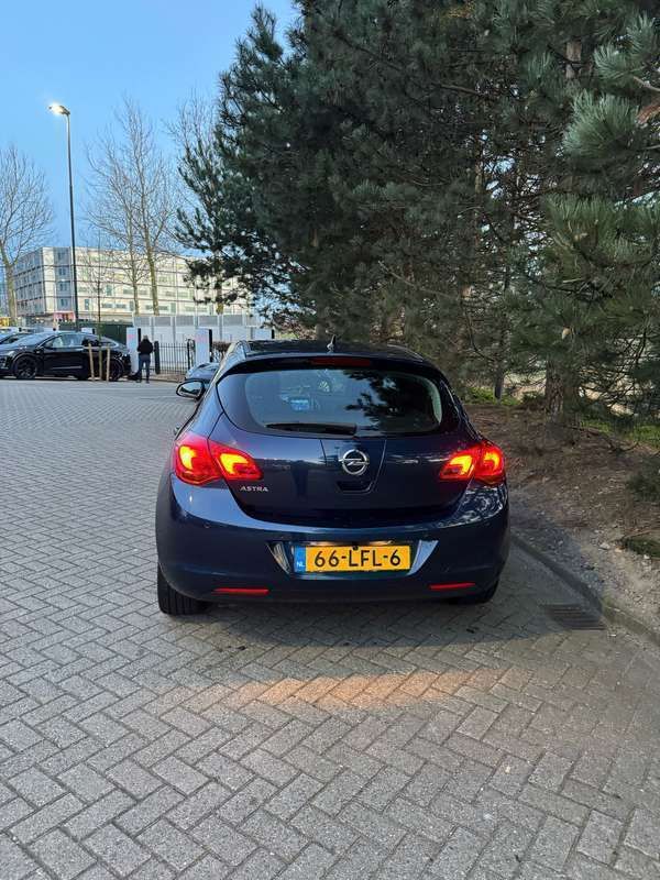 Afbeelding 2/4