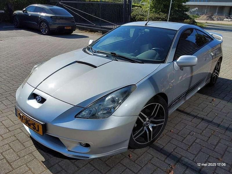 Grijs Gebruikt 2002 Toyota Celica Coupé | € 8.600 - Afbeelding 1/4