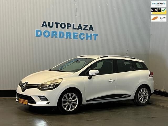 Wit Gebruikt 2017 Renault Clio GrandTour Zen Stationwagen | € 7.450 (Goede deal) - Afbeelding 1/4