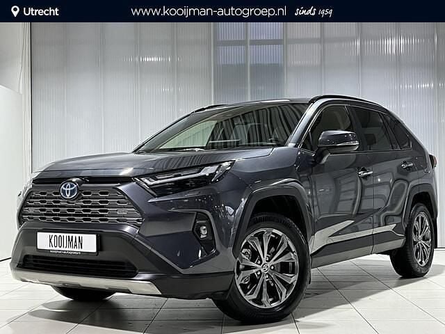 Grijs Gebruikt 2024 Toyota RAV4 Executive SUV | € 47.200 (Eerlijke prijs) - Afbeelding 1/4