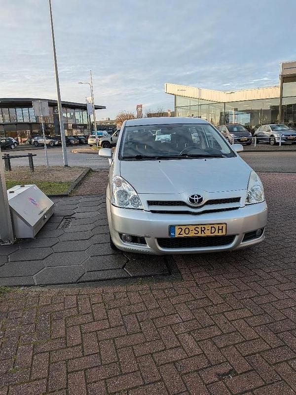 Gebruikt 2006 Toyota Corolla Verso MPV | € 2.499 (Eerlijke prijs) - Afbeelding 1/4