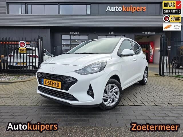 Wit Gebruikt 2024 Hyundai i10 Comfort Hatchback | € 13.950 (Goede deal) - Afbeelding 1/4