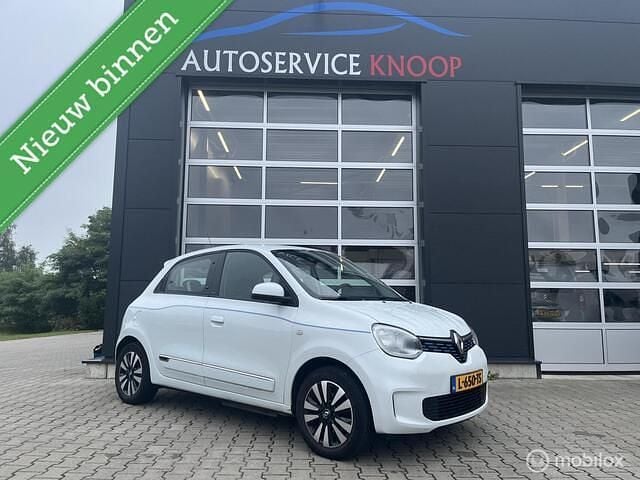 Wit Occasion 2021 Renault Twingo Intens Hatchback | € 10.900 (Goede deal) - Afbeelding 1/4