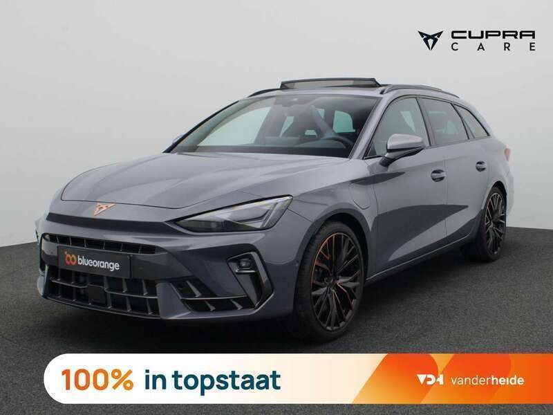 Grijs Nieuw 2025 Cupra Leon VZ Stationwagen | € 46.900 (Eerlijke prijs) - Afbeelding 1/3