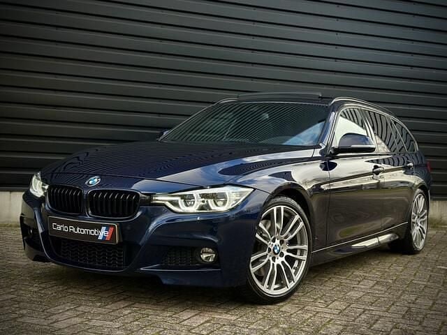 Blauw / tansanitblau metallic (x10) Gebruikt 2017 BMW 340 M Sport Stationwagen | € 28.950 (Goede deal) - Afbeelding 1/4