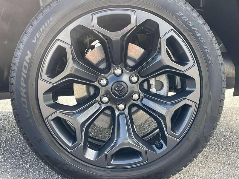 Occasion Dodge Ram 401 PK (294 kW) 2024 Zwart, metallic lak Pickup