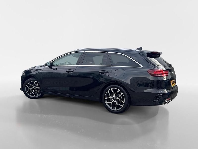 Occasion Kia Ceed Sportswagon GT 140 PK (102 kW) 2019 (1k) black pearl m Stationwagen