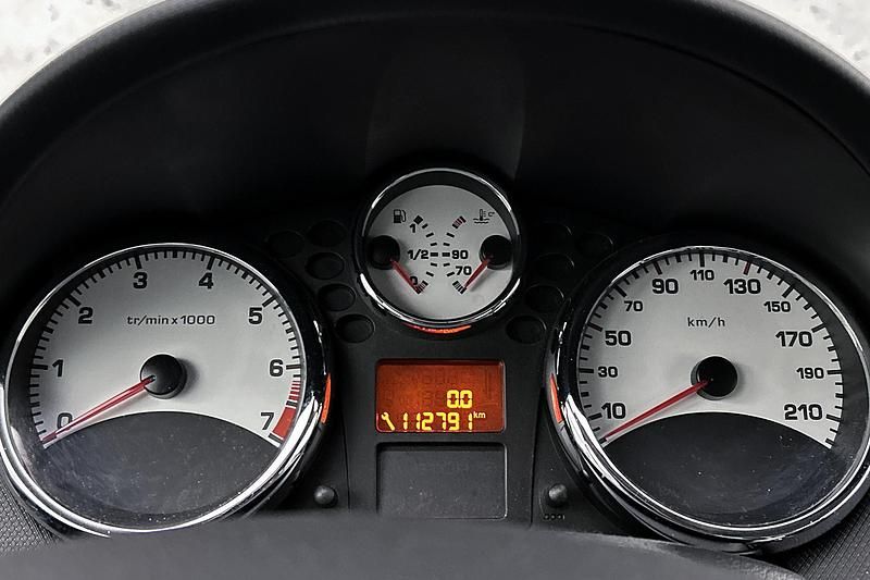 Occasion Peugeot 207 CC 120 PK (88 kW) 2011 Wit Cabriolet