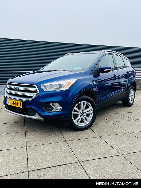 Blauw Gebruikt 2017 Ford Kuga Trend SUV | € 11.945 (Super prijs) - Afbeelding 1/4