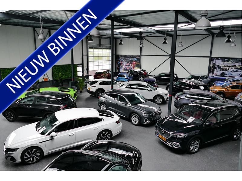 Zwart Nieuw 2025 Ford Kuga ST-Line X SUV | € 44.940 (Goede deal) - Afbeelding 1/1