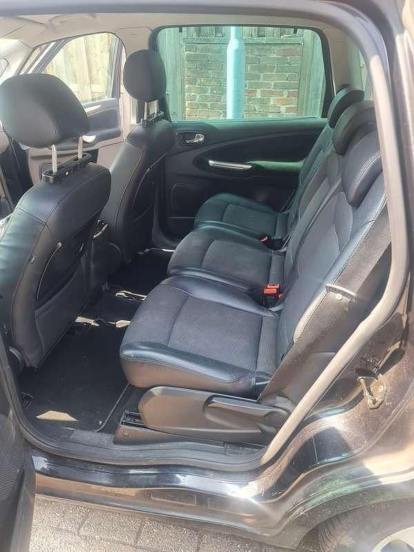 Zwart Gebruikt 2006 Ford S-MAX S MPV | € 500 (Super prijs) - Afbeelding 1/4