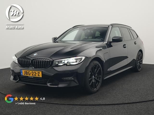Zwart Gebruikt 2021 BMW 330 Sport Line Stationwagen | € 28.430 (Goede deal) - Afbeelding 1/3