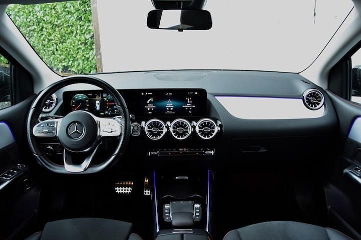 Occasion Mercedes B250e Business 218 PK (160 kW) 2021 Zwart MPV