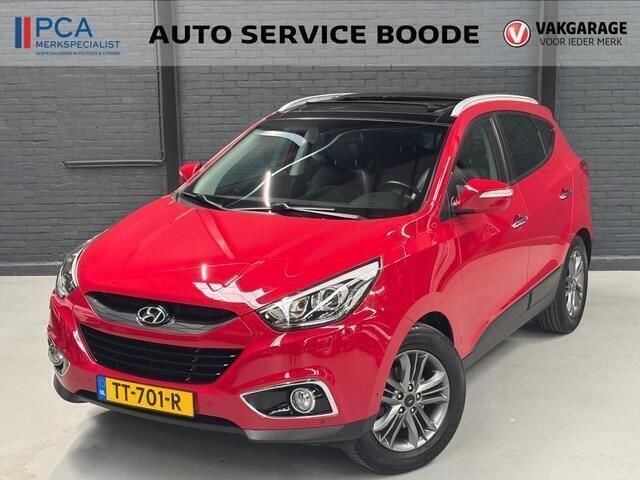 Rood Gebruikt 2014 Hyundai ix35 SUV | € 11.325 (Eerlijke prijs) - Afbeelding 1/4