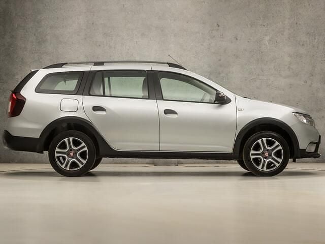 Occasion Dacia Logan MCV Stepway 90 PK (66 kW) 2020 Grijs MPV