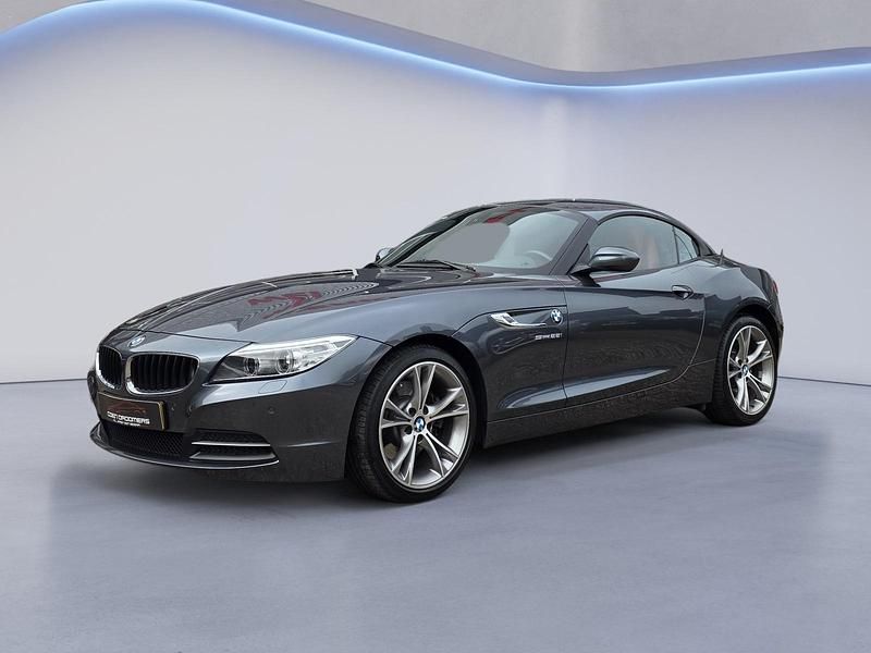 Grijs Gebruikt 2013 BMW Z4 Cabriolet | € 27.645 - Afbeelding 1/4