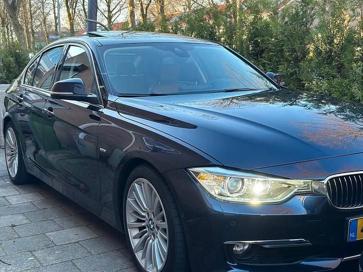 Occasion BMW 328 Luxury Line 245 PK (180 kW) 2011