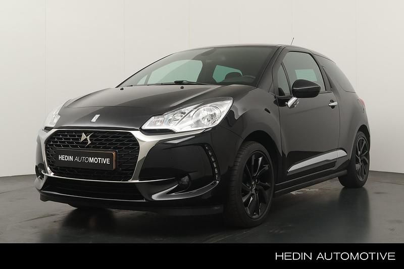 Zwart Gebruikt 2019 DS Automobiles DS3 Connected Chic Hatchback | € 13.945 (Eerlijke prijs) - Afbeelding 1/4