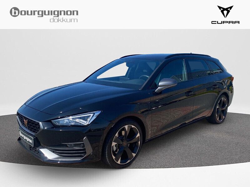 Zwart Gebruikt 2024 Cupra Leon Stationwagen | € 35.700 (Duur) - Afbeelding 1/4