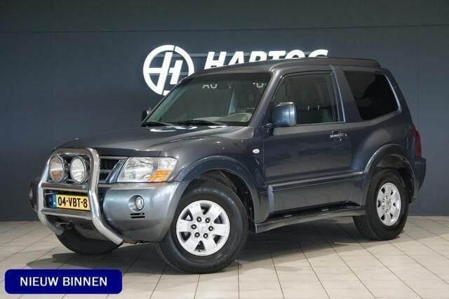 Grijs Gebruikt 2007 Mitsubishi Pajero SUV | € 11.950 - Afbeelding 1/4