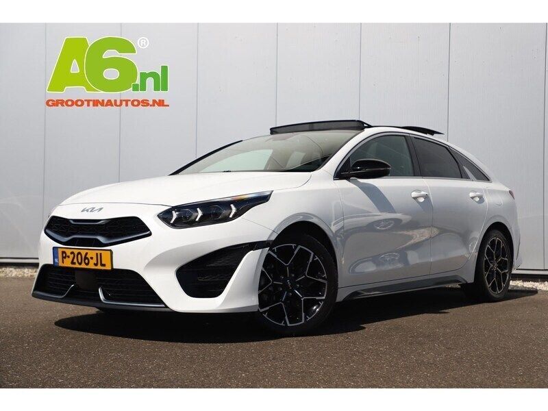 (hw2) deluxe white m Gebruikt 2022 Kia ProCeed GT-Line Hatchback | € 26.999 (Eerlijke prijs) - Afbeelding 1/4