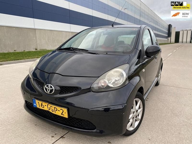 Occasion Toyota Aygo 2008 Zwart Hatchback
