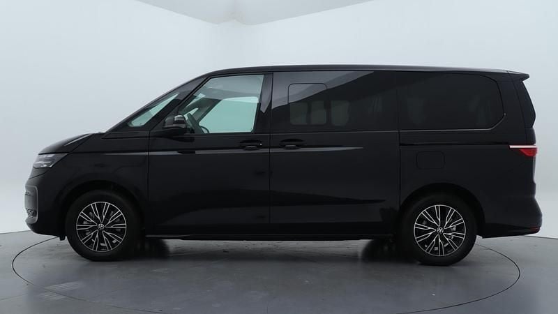 Nieuw VW Multivan Business 245 PK (180 kW) 2025 Zwart Van