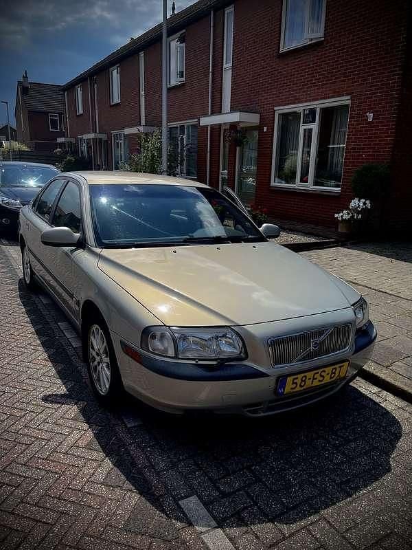 Brons Gebruikt 2000 Volvo S80 Executive Sedan | € 550 (Super prijs) - Afbeelding 1/4